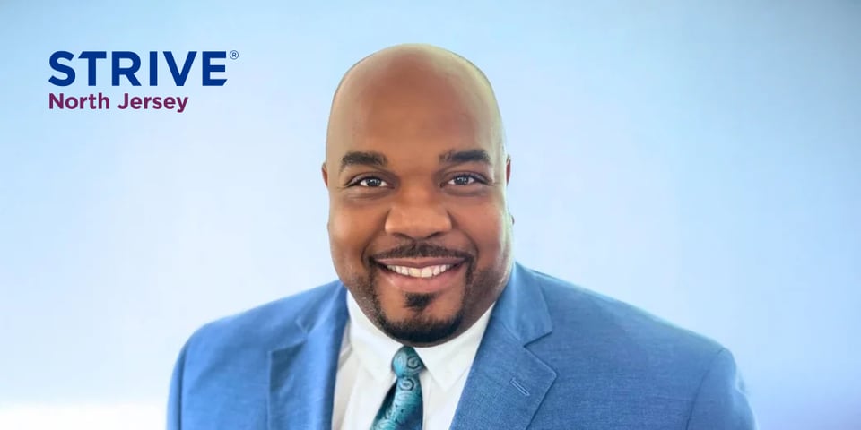 donnell-hill-headshot-1-logo